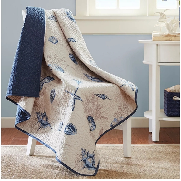 New Madison Park Bayside Quilted Throw 60x70 - Picture 1 of 2
